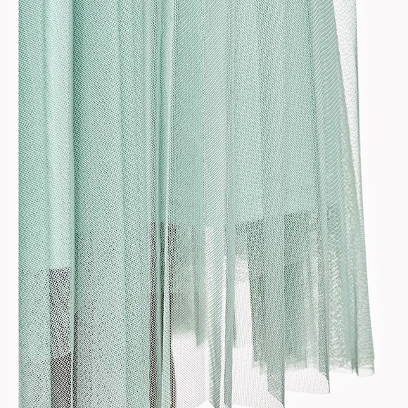Mint Green Mesh Pleated Skirt - Picture 7 of 8